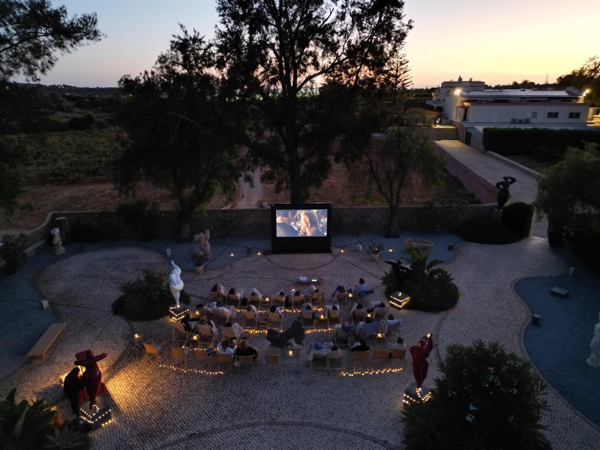 Quinta Dos Vales Wine Estate Guest House Estombar Exterior photo